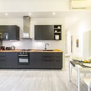 maciachini-bright-apartment-rr.italymilanhotels.net/